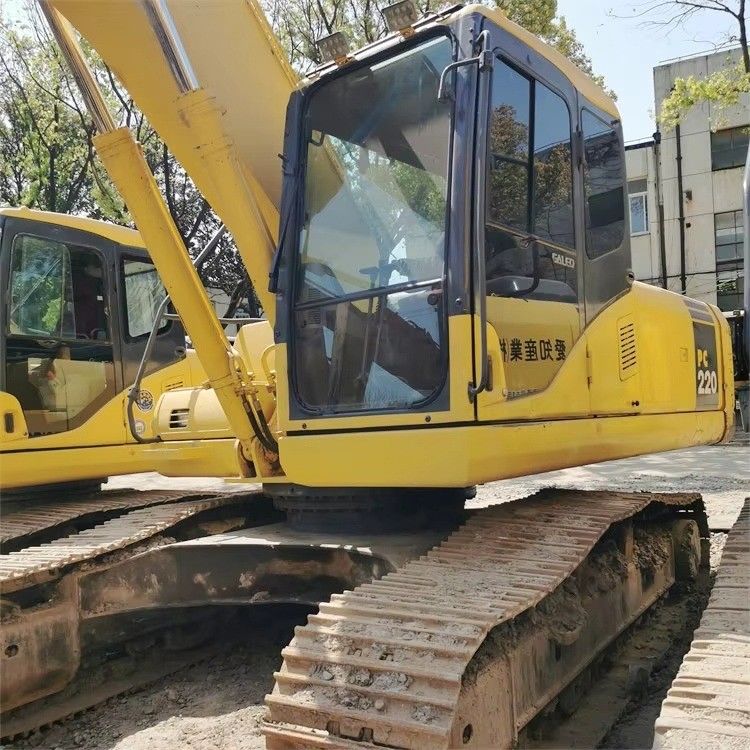 Gebrauchtes Komatsu PC200-6 Bagger mit überholtem Cummins-Motor für den Bau von Bergbau