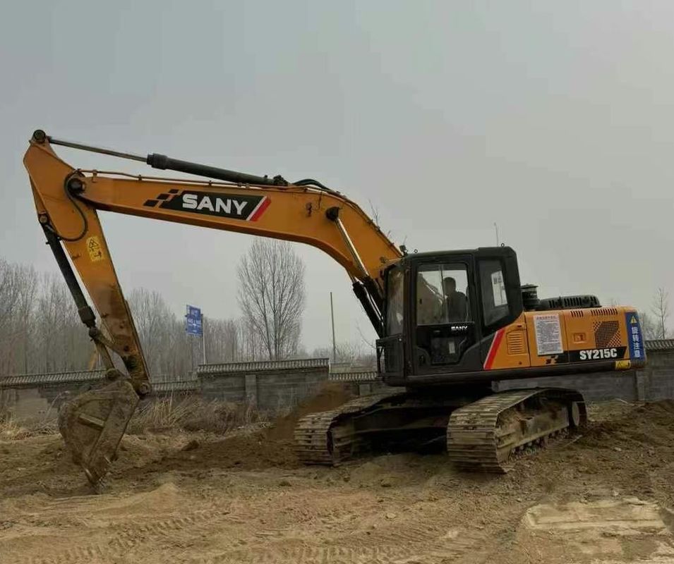 Gebraucht Sany SY215-9 Crawler Bagger Schwerlastbaumaschine Zuverlässige Leistung