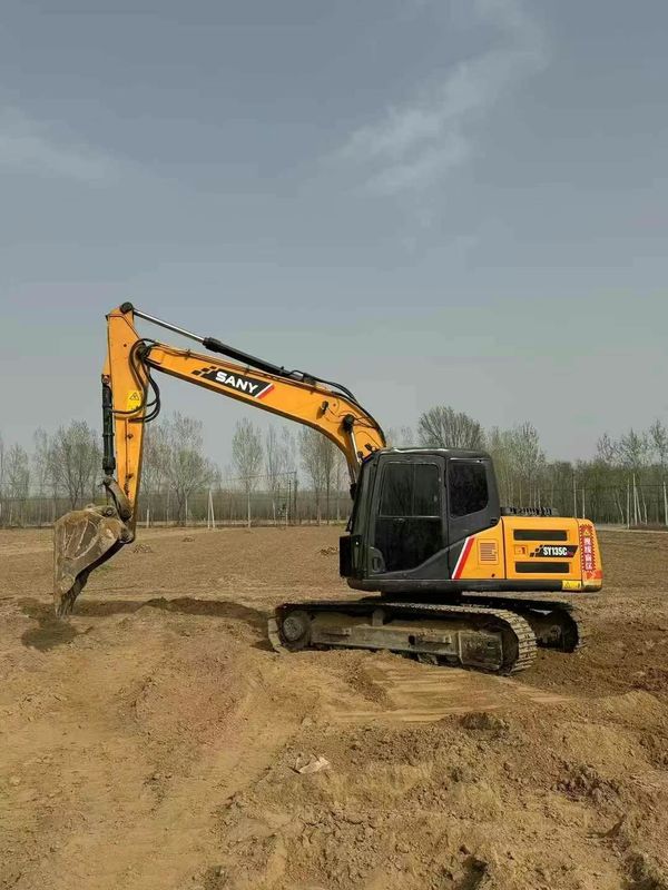 Gebraucht SANY SY135 13,5 Tonnen Bagger für den Bau Bergbau Erdbewegungen Anwendungen