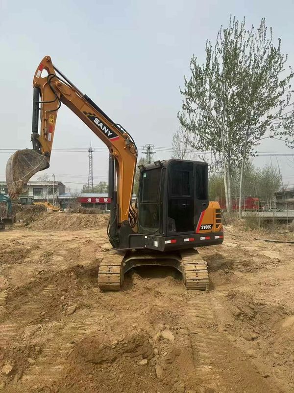 Gebrauchtes Sany 60C Bagger in gutem Zustand Niedrige Arbeitszeiten wettbewerbsfähiger Preis Schnelle Lieferung