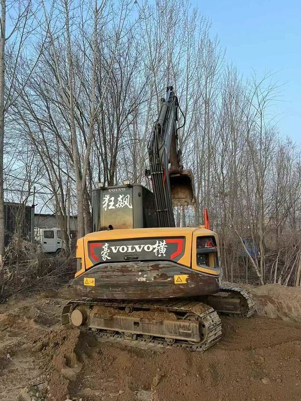 Gebrauchtes Volvo EC80 Performance Schwarzes Baggerger für Schwerlastbauprojekte
