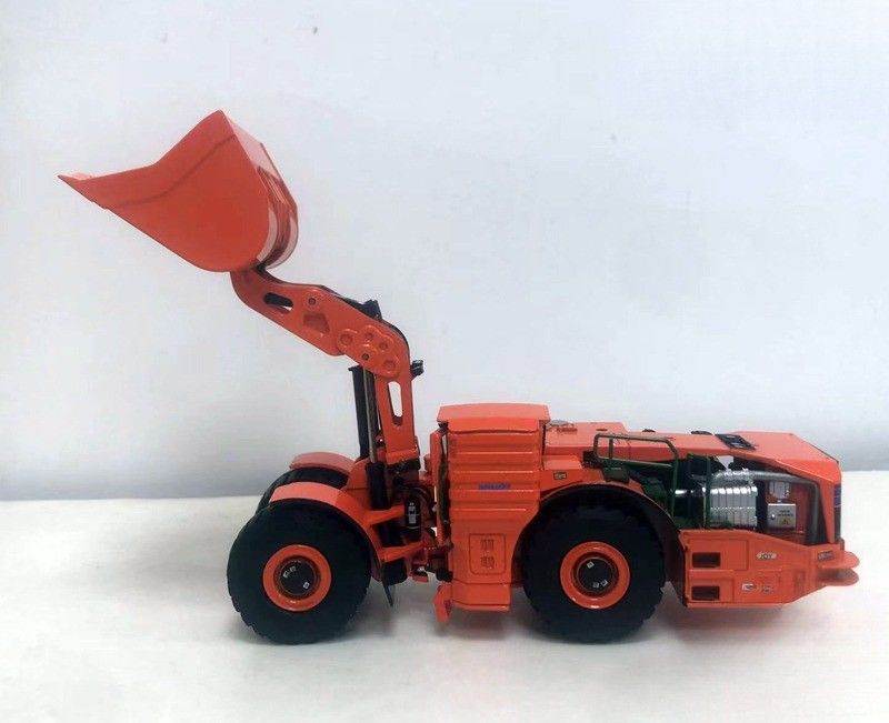 Komatsu WX220H 1:50 Hybrid-Untergrundlader Alloy Die-Cast Mining Vehicle Limited Sammler