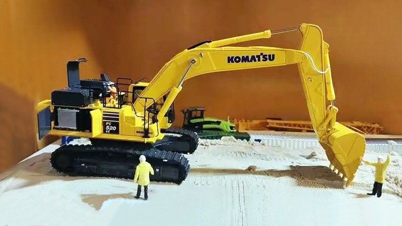 1/43 Skala Komatsu PC520LC-11M0 Metallgussbagger Modell - Lizenziertes Sammlerstück