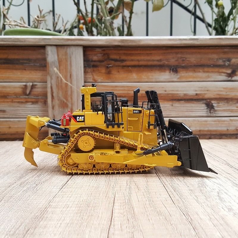 DM 1/50 D10T2 Ketten-Dozer-Modell aus Druckguss, Bau-Fahrzeug 85532C, Sammlerstück