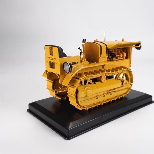 Diecast Masters 1:16 Maßstab 25 Traktor Modell DM Legierung Landwirtschaftliches Fahrzeug Miniatur 85679