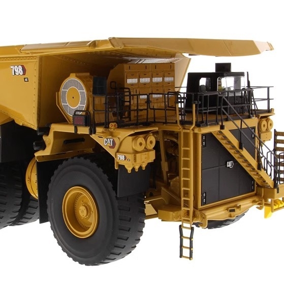 Diecast Masters 1:50 CAT 798AC Supergroßes Bergbaufahrzeug