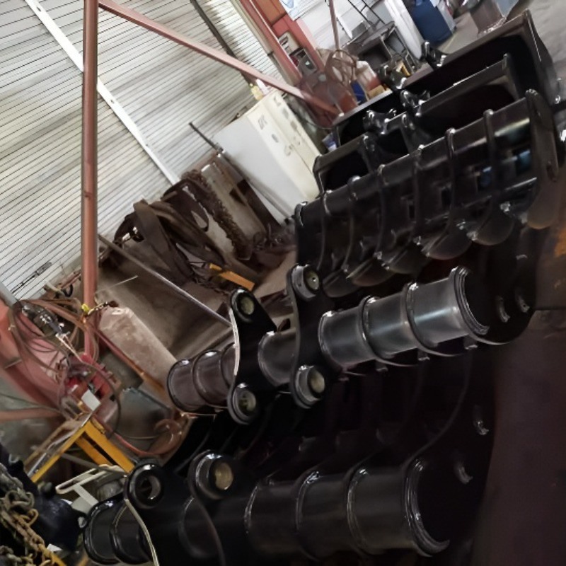 Hochwertiger, kundenspezifischer PC100-6 10-Tonnen-Bagger-Rechen-Eimer OEM-Anbau für den Bau