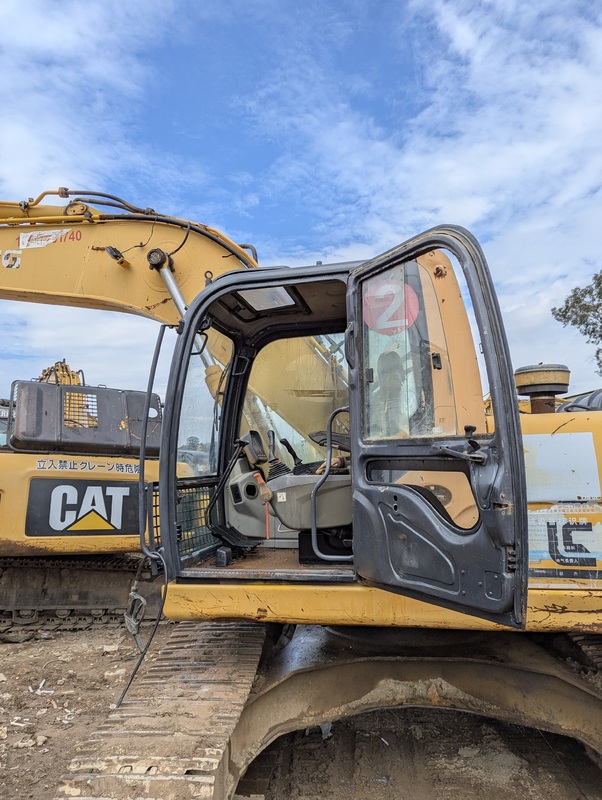 Gebraucht Liugong 922E 22 Tonnen Klasse Hydraulische Crawler Bagger mit hohem Drehmoment und gut gepflegt für den schweren Bau